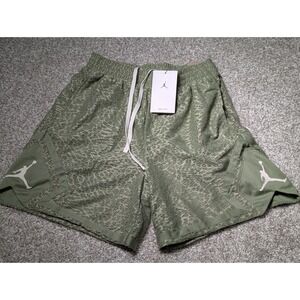 Air Jordan Womens Essential Diamond Jumpman Basketball Shorts, Green XS NWT